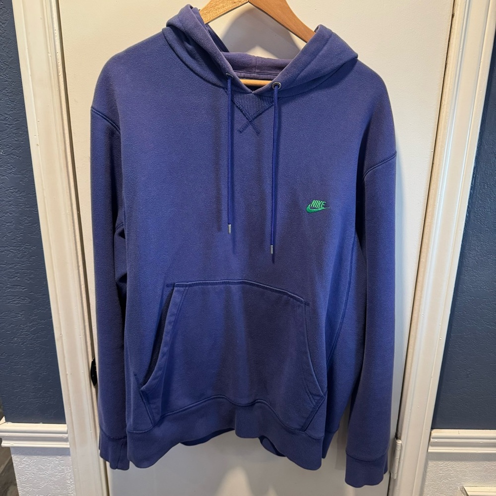 Nike Men's Blue Hoodie